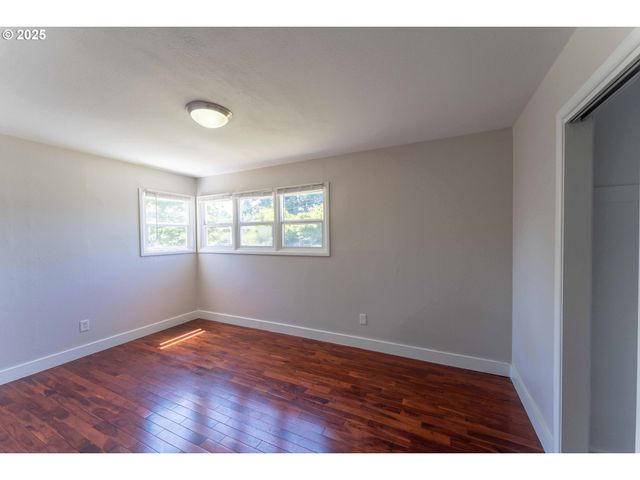 3826 Se 50TH Ave, Portland, OR 97206