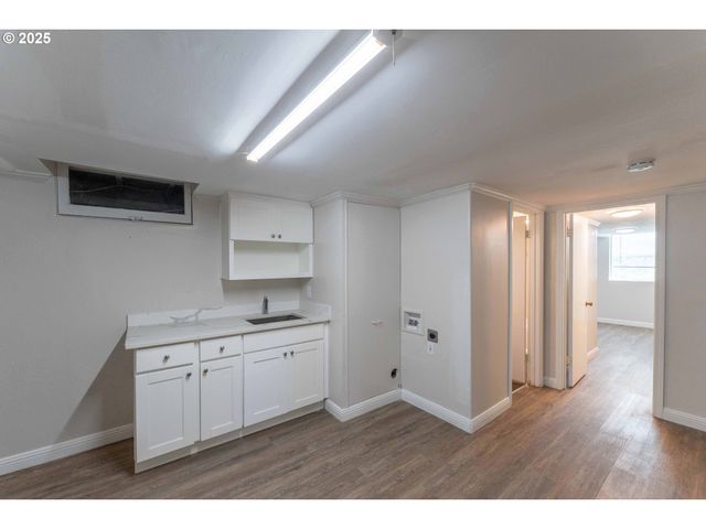 3826 Se 50TH Ave, Portland, OR 97206