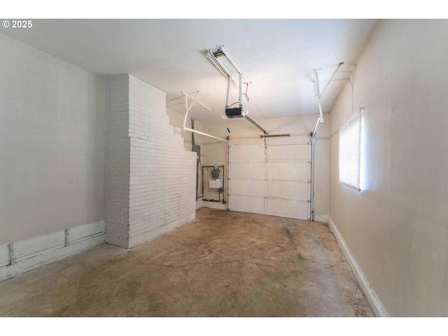 3826 Se 50TH Ave, Portland, OR 97206