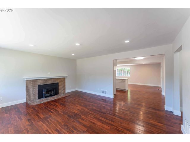 3826 Se 50TH Ave, Portland, OR 97206