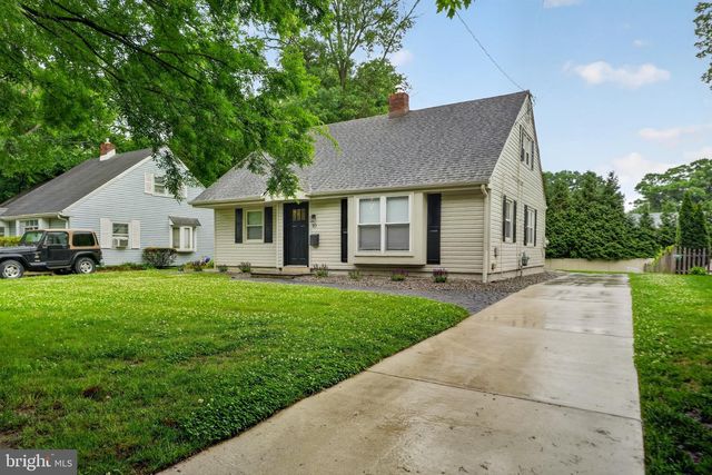 10 E SUTTON AVE, Moorestown, NJ 08057