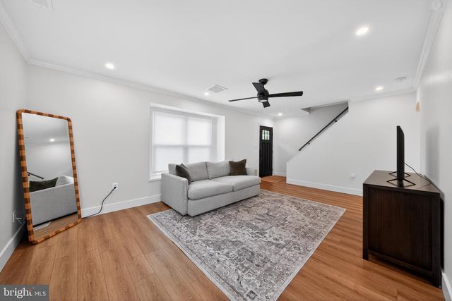 10 E SUTTON AVE, Moorestown, NJ 08057