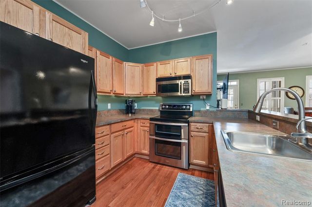 203 Jotham Avenue, Auburn Hills, MI 48326