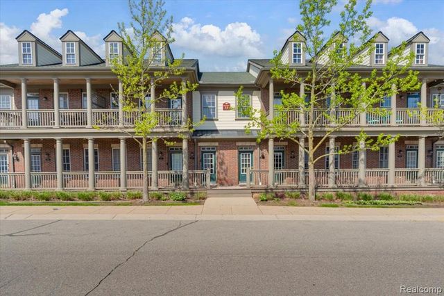 203 Jotham Avenue, Auburn Hills, MI 48326