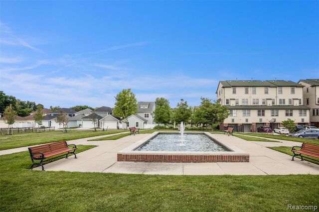 203 Jotham Avenue, Auburn Hills, MI 48326