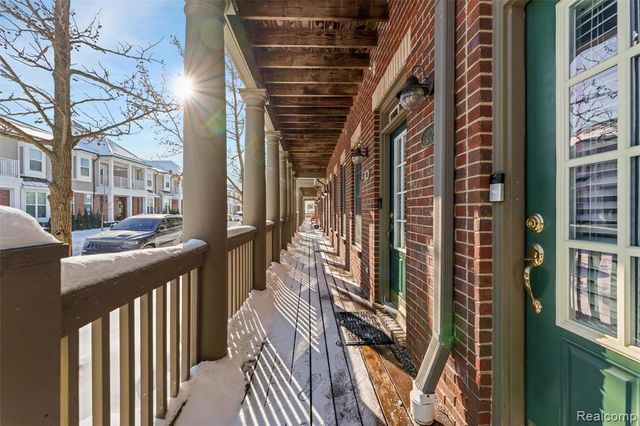 203 Jotham Avenue, Auburn Hills, MI 48326