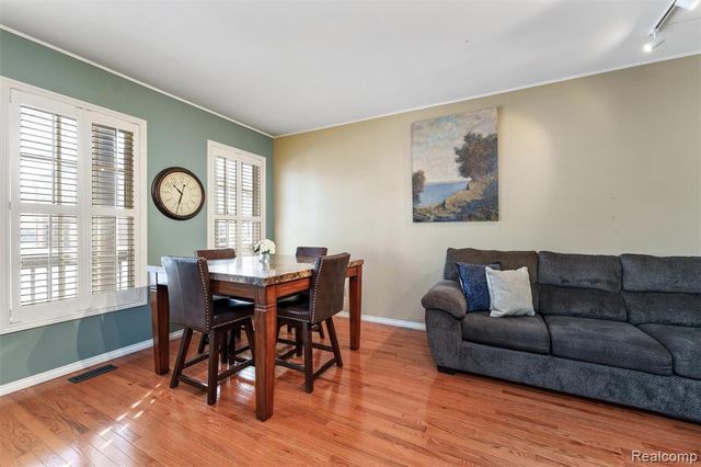 203 Jotham Avenue, Auburn Hills, MI 48326