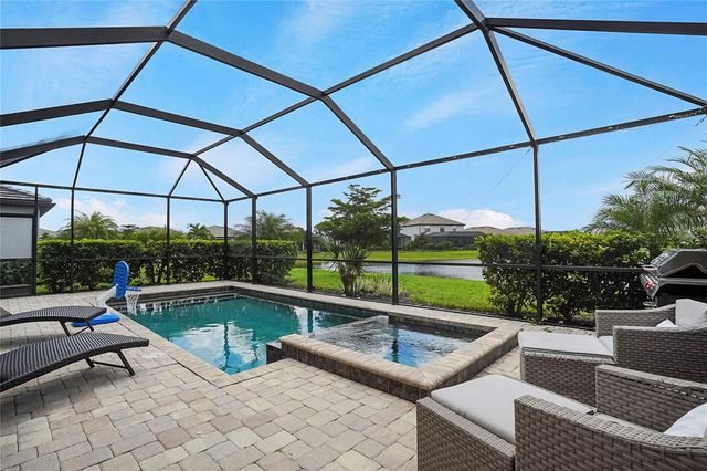 15859 ISLANDWALK AVENUE, Bradenton, FL 34211