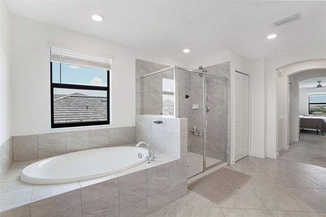 15859 ISLANDWALK AVENUE, Bradenton, FL 34211