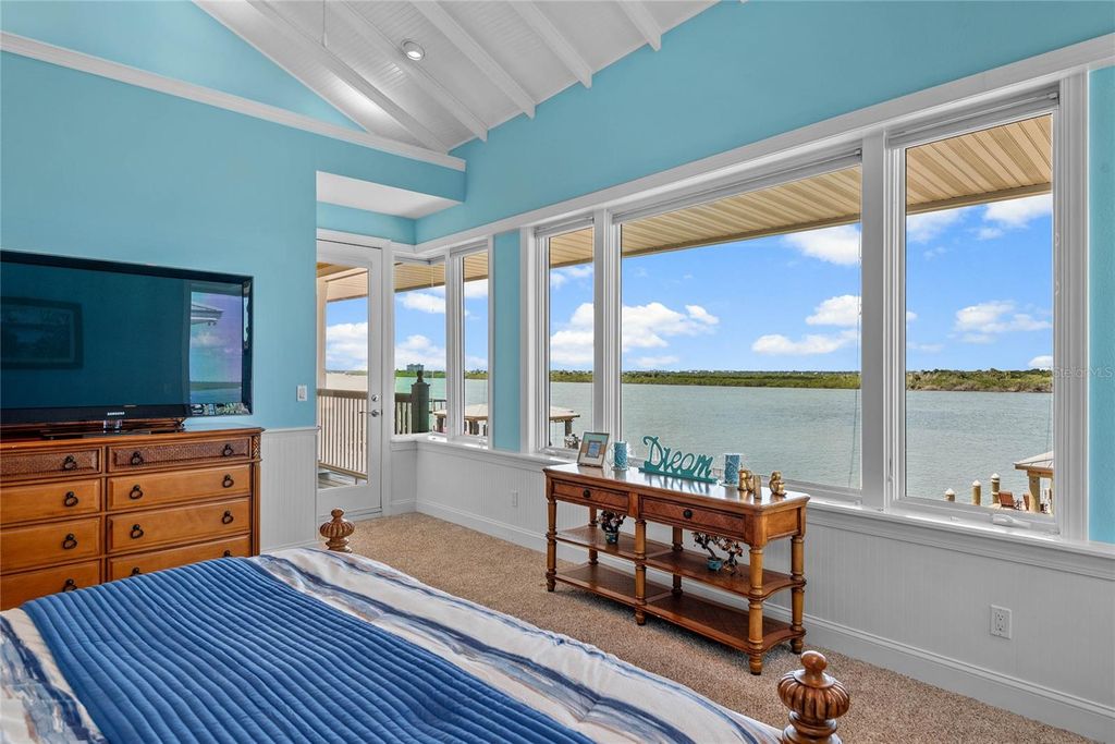Image 45 of property listing at 2012 SPYGLASS LANE, New Smyrna Beach, FL 32169