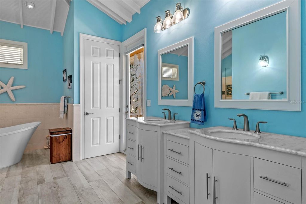 Image 49 of property listing at 2012 SPYGLASS LANE, New Smyrna Beach, FL 32169