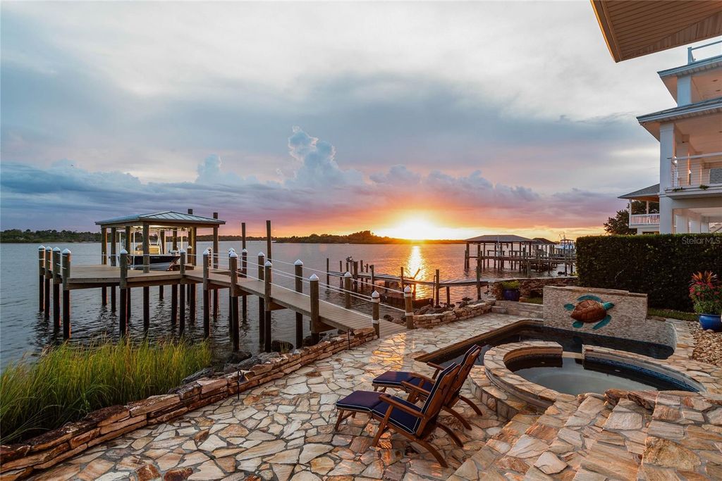 Image 68 of property listing at 2012 SPYGLASS LANE, New Smyrna Beach, FL 32169