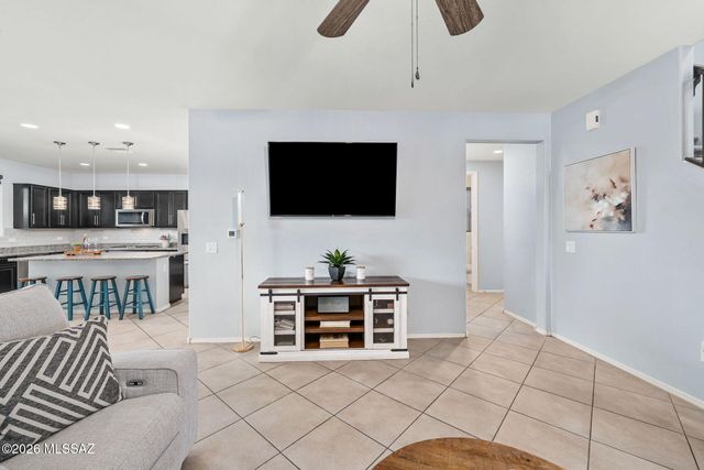 19 E Placita Casal, Sahuarita, AZ 85629