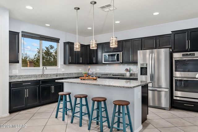 19 E Placita Casal, Sahuarita, AZ 85629