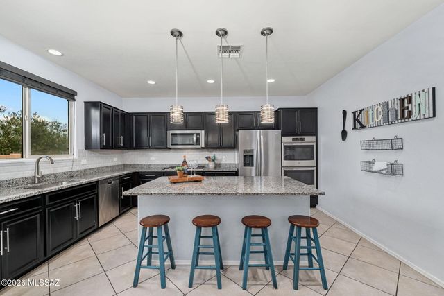 19 E Placita Casal, Sahuarita, AZ 85629