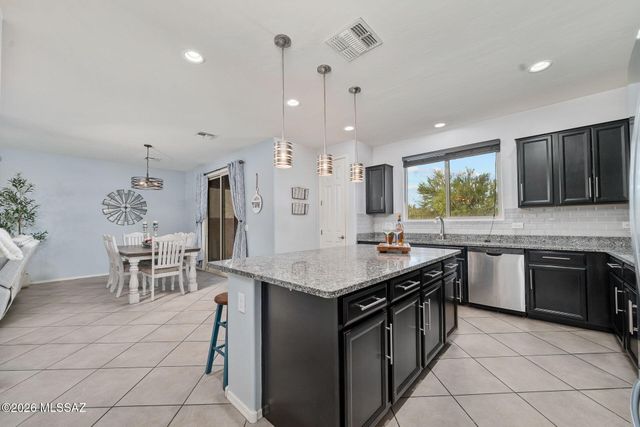 19 E Placita Casal, Sahuarita, AZ 85629
