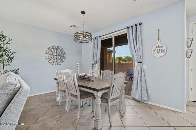 19 E Placita Casal, Sahuarita, AZ 85629