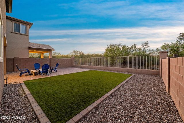 19 E Placita Casal, Sahuarita, AZ 85629