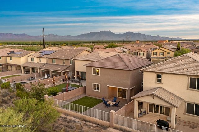 19 E Placita Casal, Sahuarita, AZ 85629