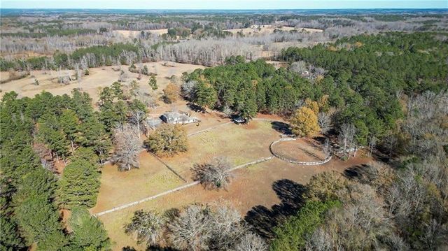 142 Carr Road, Lagrange, GA 30241