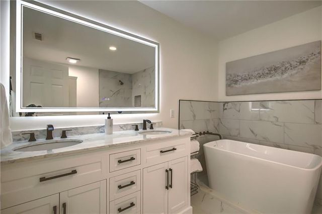 142 Carr Road, Lagrange, GA 30241