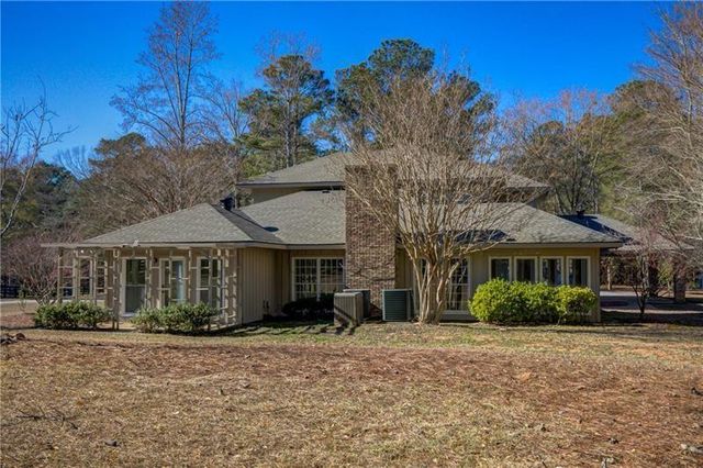 142 Carr Road, Lagrange, GA 30241