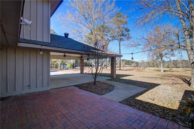 142 Carr Road, Lagrange, GA 30241
