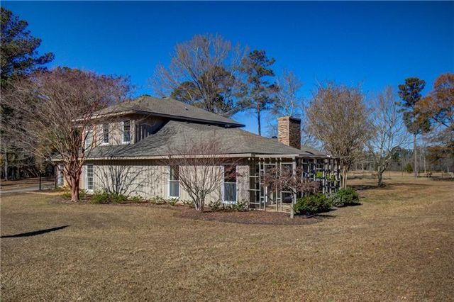 142 Carr Road, Lagrange, GA 30241