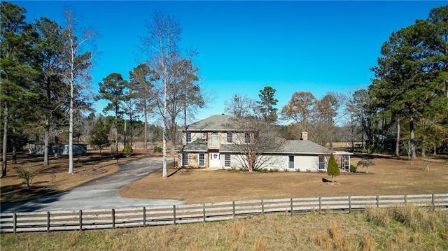 142 Carr Road, Lagrange, GA 30241