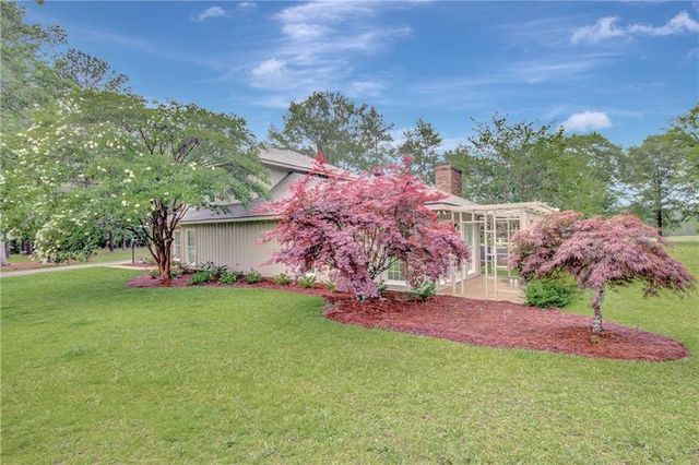 142 Carr Road, Lagrange, GA 30241