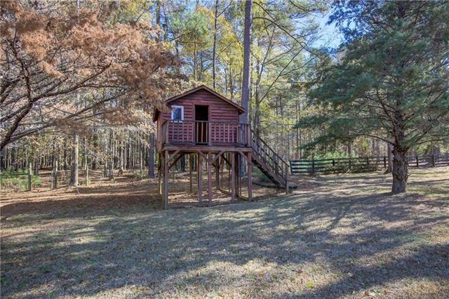 142 Carr Road, Lagrange, GA 30241