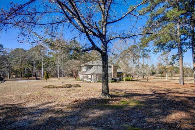 142 Carr Road, Lagrange, GA 30241