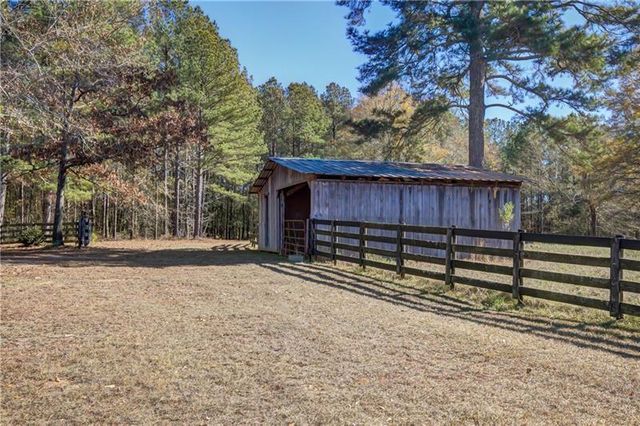 142 Carr Road, Lagrange, GA 30241