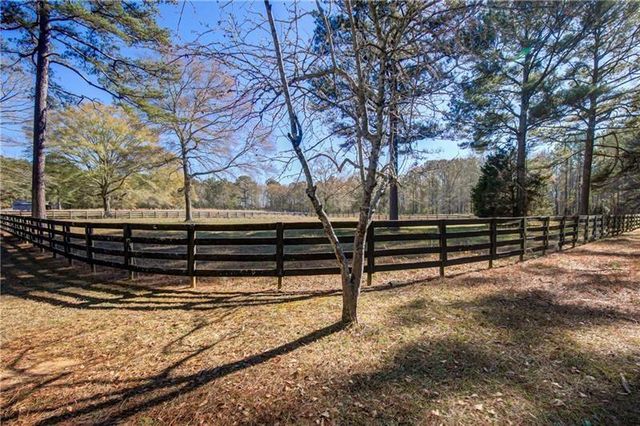 142 Carr Road, Lagrange, GA 30241
