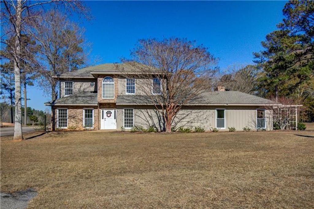 142 Carr Road, Lagrange, GA 30241