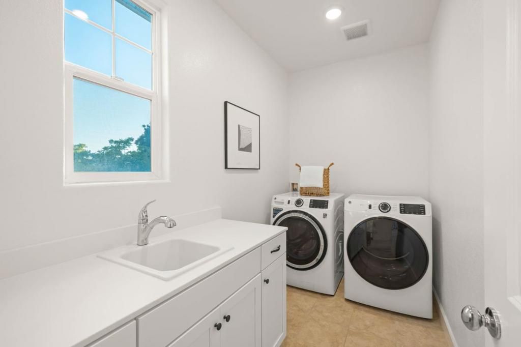 Image 17 of property listing at 24228 Nora Circle, Hayward, CA 94545