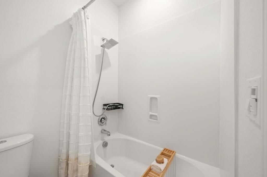 Image 24 of property listing at 24228 Nora Circle, Hayward, CA 94545