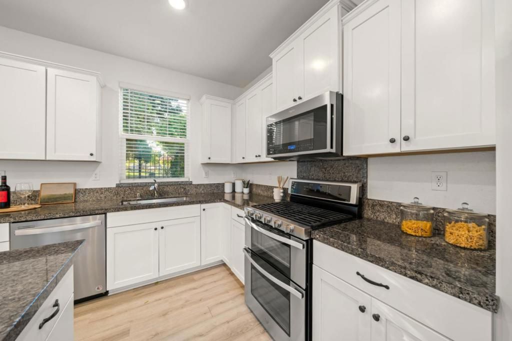 Image 9 of property listing at 24228 Nora Circle, Hayward, CA 94545