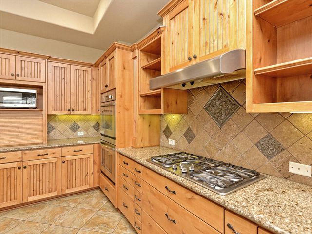 315 Bonaire CT, Lakeway, TX 78738