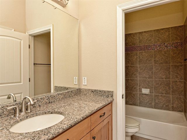 315 Bonaire CT, Lakeway, TX 78738