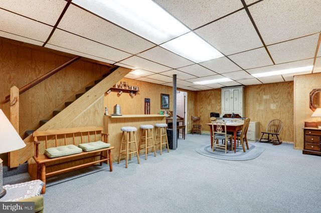 231 CYPRESS LN, New Holland, PA 17557