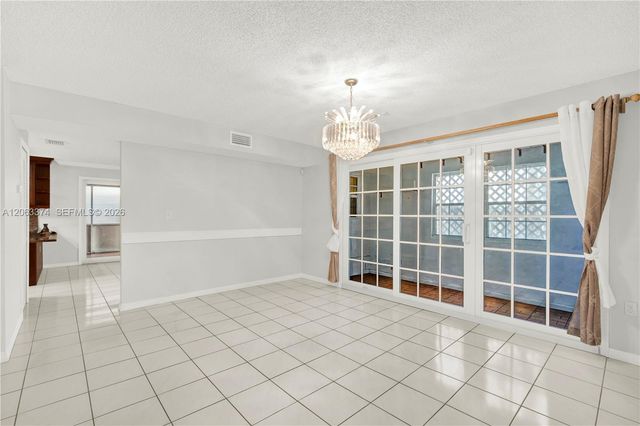10825 SW 91st Ln, Miami, FL 33176