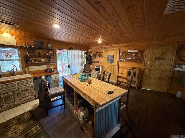 501 S Woodlawn Avenue, Hazen, AR 72064