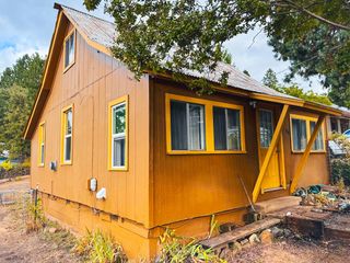 108 Pine St, West Point, CA 95255