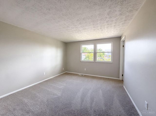 2838 Saturn Drive, Fairfield, OH 45014