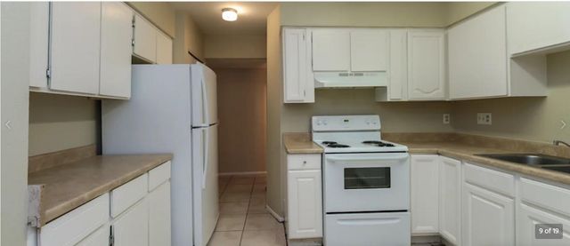 2226 W Hidalgo Avenue, Phoenix, AZ 85041