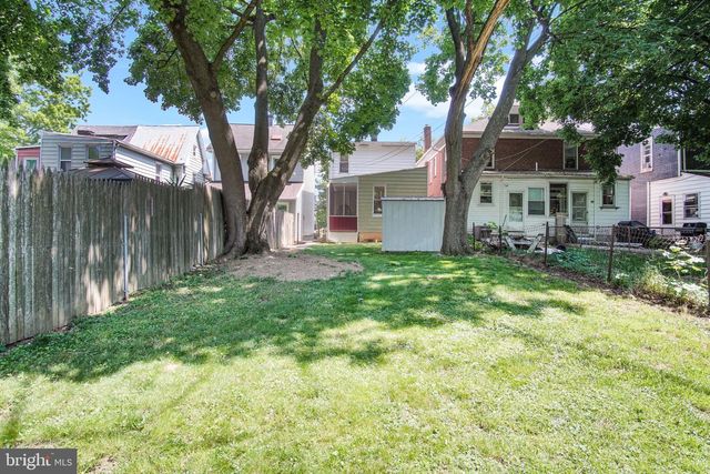 125 BOSLER AVE, Lemoyne, PA 17043
