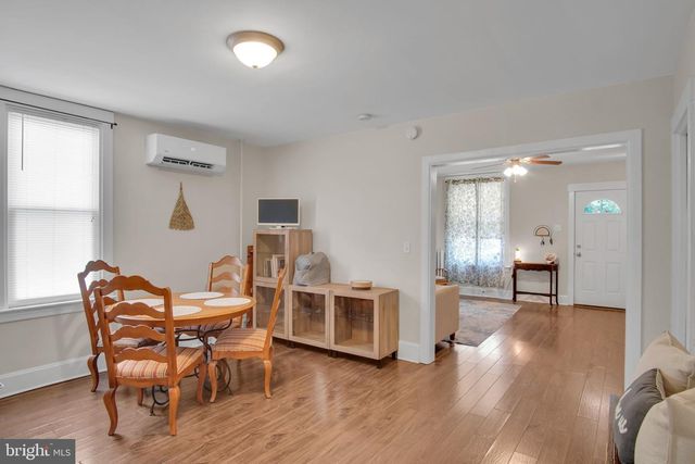 125 BOSLER AVE, Lemoyne, PA 17043