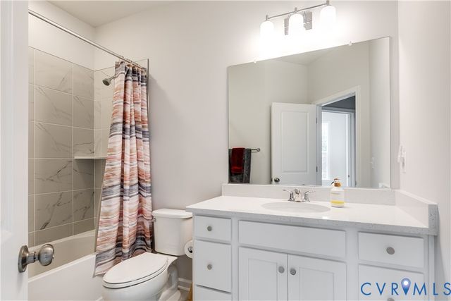 13267 Garland Ln, Midlothian, VA 23114