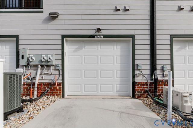 13267 Garland Ln, Midlothian, VA 23114